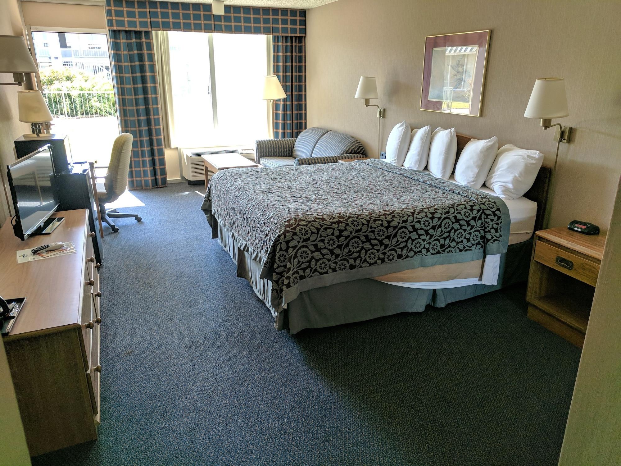Days Inn By Wyndham Seguin Tx Εξωτερικό φωτογραφία